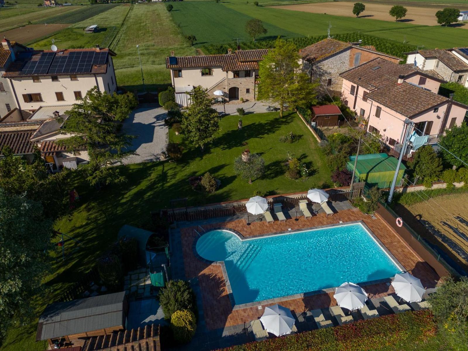 Podere Casenove Citerna Екстер'єр фото